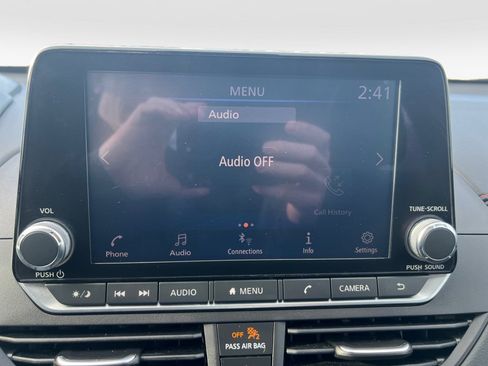 Used 2021 Nissan Altima 2.5 SR w/ SR Premium Package image 21