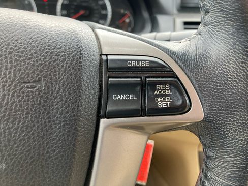Used 2011 Honda Accord SE image 21