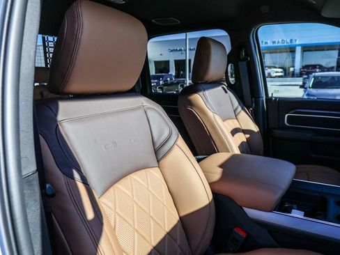 New 2025 RAM 2500 Big Horn AWD/4WD image 54