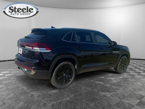 New 2026 Volkswagen Atlas Cross Sport SE FWD image 4