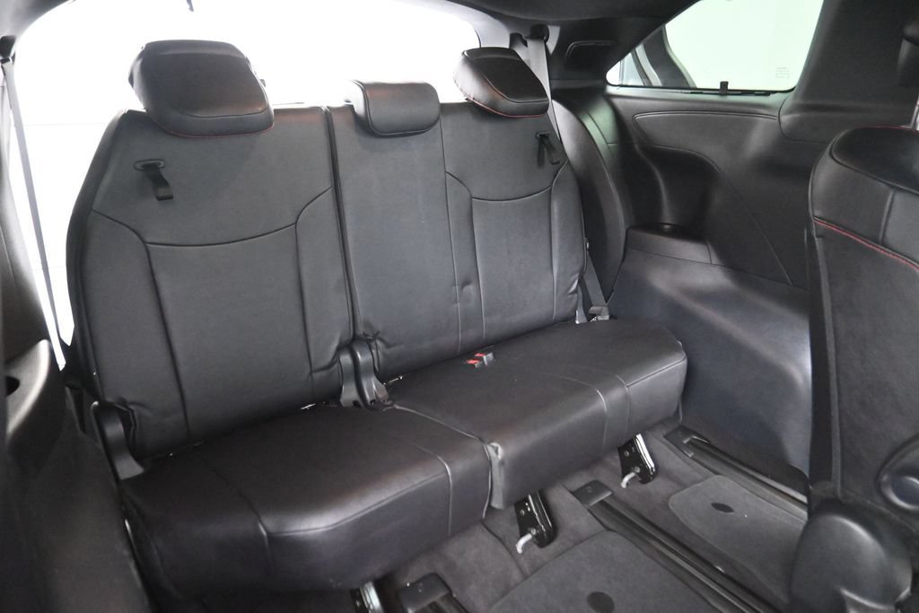 Used 2025 Toyota Sienna XSE w/ XSE Premium Package AWD/4WD image 15