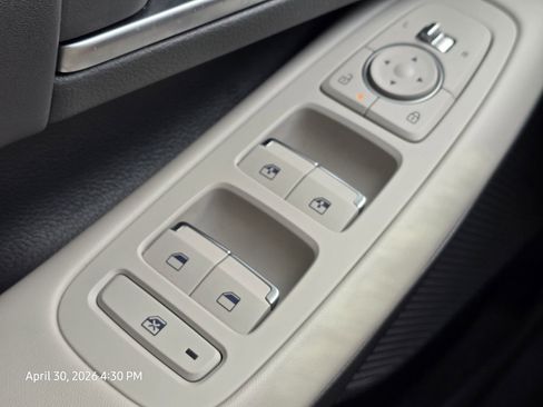 Used 2025 Hyundai Sonata SEL FWD image 26