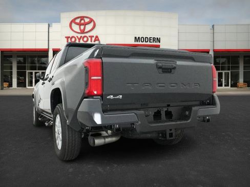 New 2025 Toyota Tacoma SR5 image 15