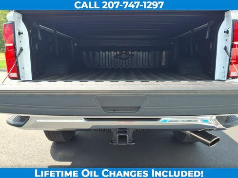 Used 2025 Chevrolet Silverado 3500 LTZ AWD/4WD image 10