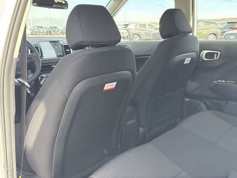 New 2026 Hyundai Venue SE image 15