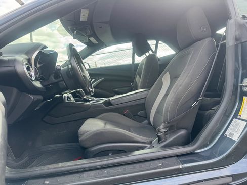 Used 2020 Chevrolet Camaro LT image 19