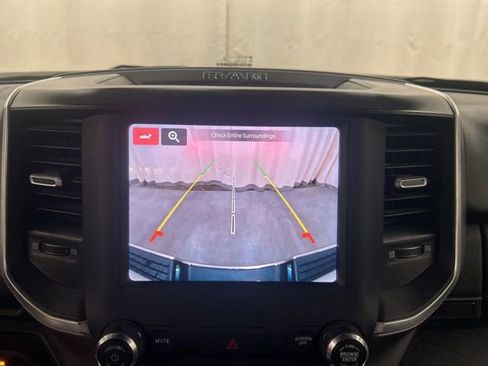 Used 2024 RAM 2500 Big Horn image 17