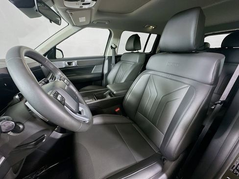 Used 2025 Hyundai Santa Fe XRT AWD/4WD image 16
