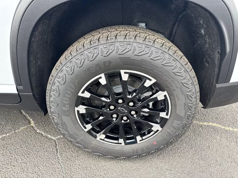 New 2026 Chevrolet Traverse Z71 w/ Driver Confidence Package image 21