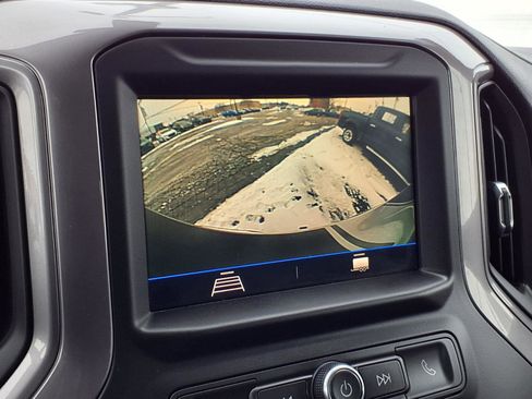 Used 2021 Chevrolet Silverado 1500 Custom w/ Rally Edition image 8