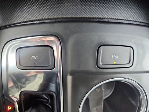 Certified 2023 Chevrolet Equinox LT image 34