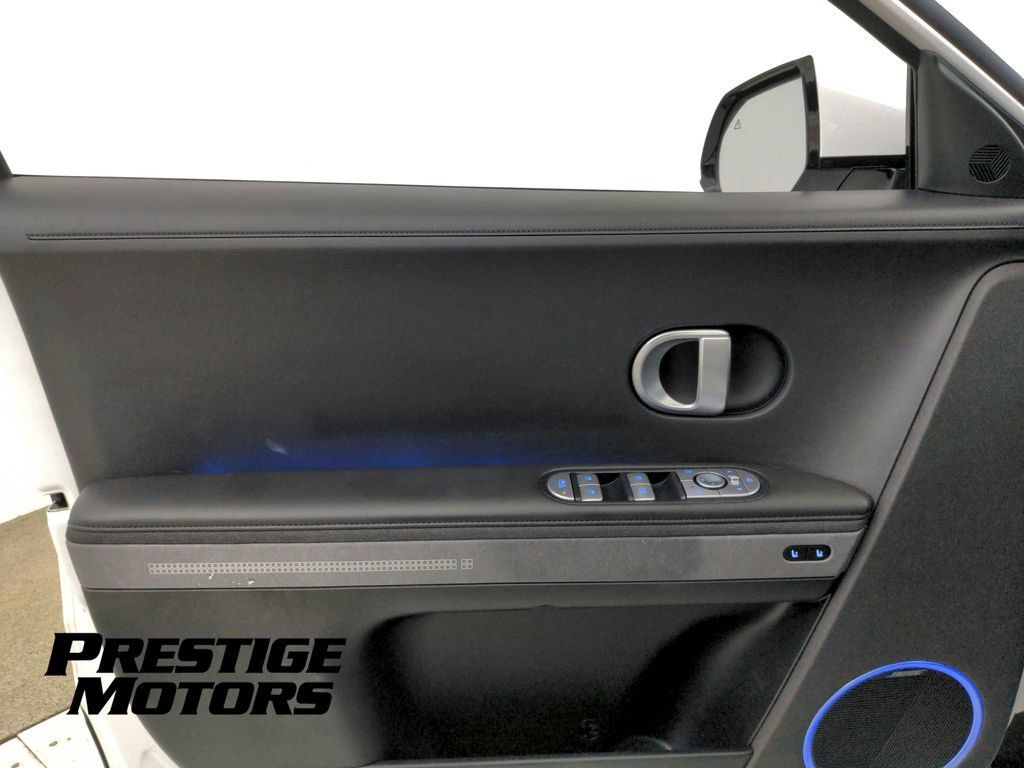 Used 2024 Hyundai Ioniq 5 Limited AWD/4WD image 25
