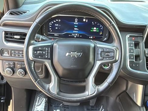 Used 2023 Chevrolet Tahoe Z71 w/ Luxury Package image 11