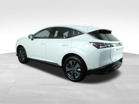 Used 2025 Nissan Murano SL w/ Cargo Package AWD/4WD image 8