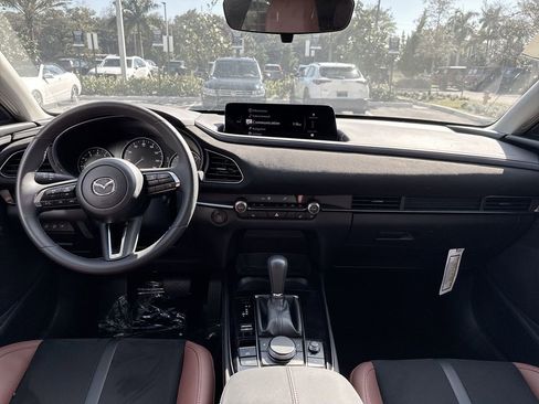 New 2024 MAZDA CX-30 Carbon AWD/4WD image 14