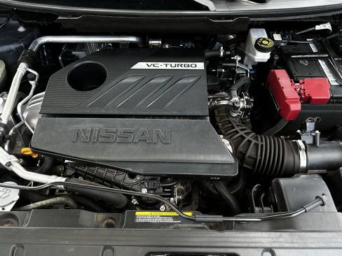 Used 2024 Nissan Rogue SV FWD image 33