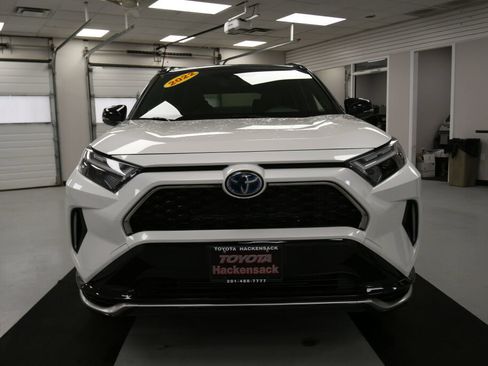 Used 2022 Toyota RAV4 XSE w/ Weather Package AWD/4WD image 2