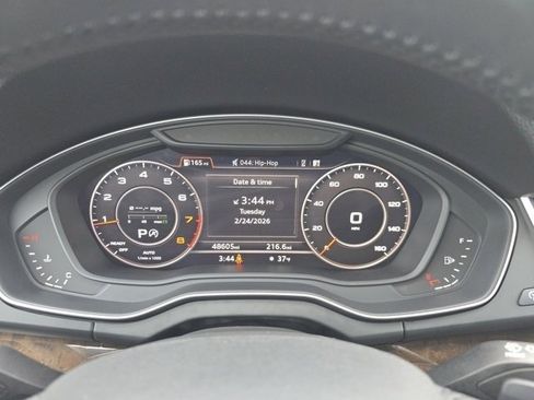 Used 2019 Audi Q5 2.0T Premium Plus w/ Premium Plus Package image 29