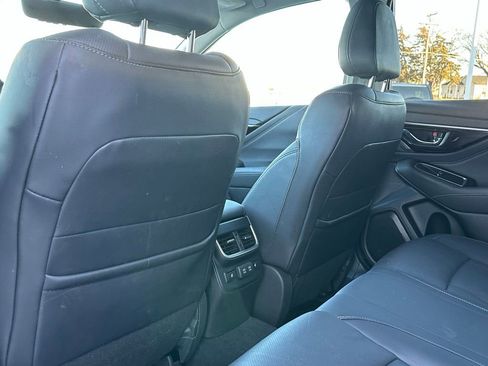 Used 2022 Subaru Outback Limited image 13