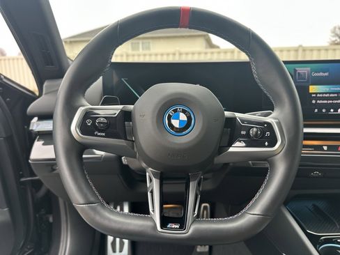 Certified 2024 BMW i5 M60 w/ Premium Package image 30