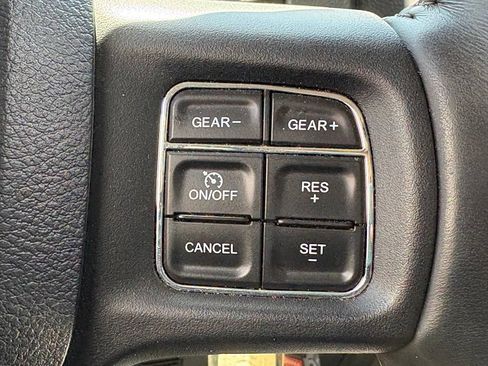 Used 2018 RAM 1500 Big Horn AWD/4WD image 17