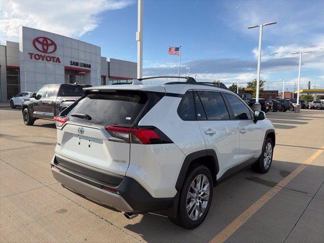 Used 2024 Toyota RAV4 Limited w/ Advanced Technology Package FWD image 7