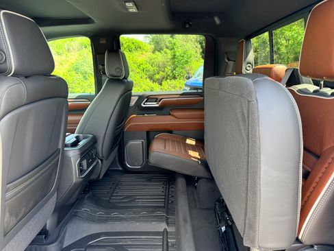 New 2026 GMC Sierra 2500 Denali Ultimate w/ Max Trailering Package image 11