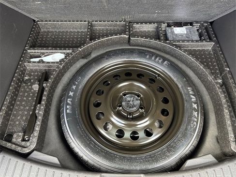 Used 2018 Ford Escape SE w/ SE Sync 3 Package image 29