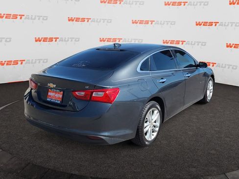 Used 2018 Chevrolet Malibu LT FWD image 5