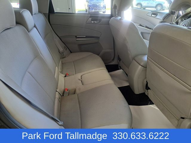 Used 2013 Subaru Forester 2.5X Premium w/ All-Weather Plus Pkg AWD/4WD image 13