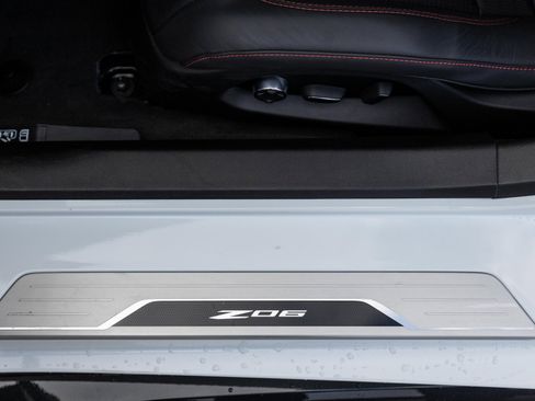 Used 2025 Chevrolet Corvette Z06 w/ Battery Protection Package image 22