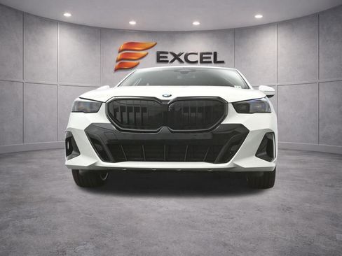 Used 2024 BMW 530i xDrive w/ M Sport Package AWD/4WD image 61