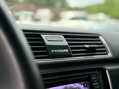 Used 2018 Volkswagen Passat 2.0T S image 24