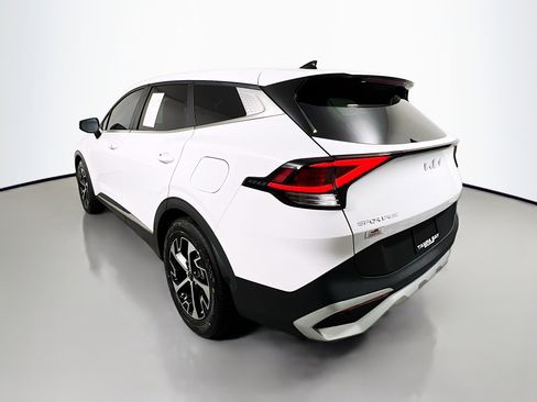 Used 2023 Kia Sportage EX image 8