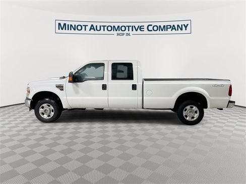 Used 2010 Ford F250 XLT image 5