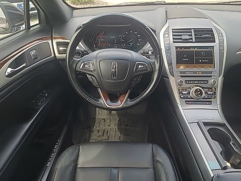 Used 2018 Lincoln MKZ Select AWD/4WD image 15