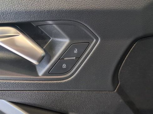 Used 2024 Audi Q3 2.0T Premium Plus w/ Premium Plus Package image 10