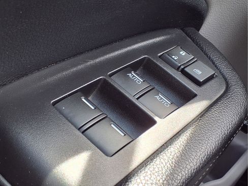 Certified 2018 Honda Pilot EX image 29