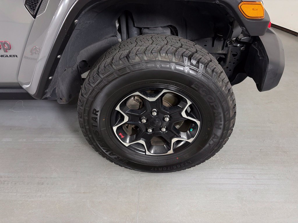 Used 2023 Jeep Wrangler Unlimited Rubicon AWD/4WD image 10