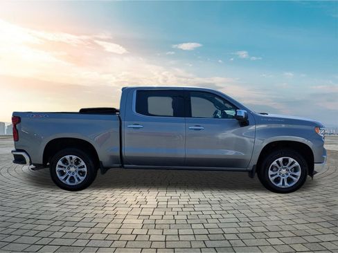 Used 2023 Chevrolet Silverado 1500 LTZ AWD/4WD image 4