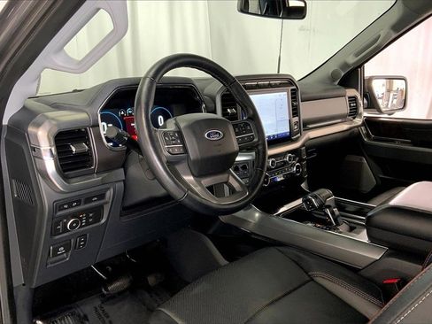 Certified 2022 Ford F150 Lariat w/ Equipment Group 502A High image 14