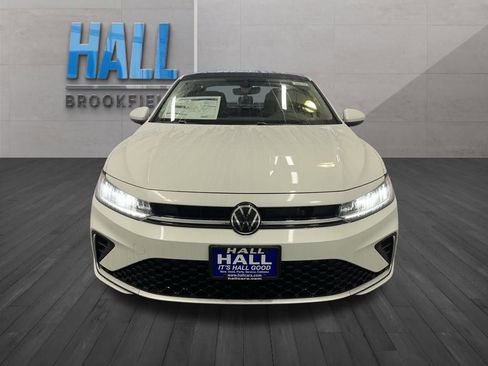 New 2026 Volkswagen Jetta SE image 8