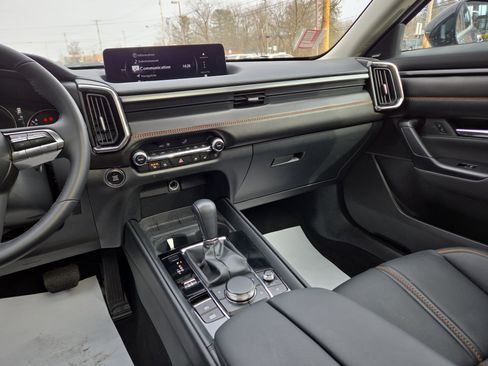 Certified 2025 MAZDA CX-50 AWD 2.5 S w/ Premium Plus Pkg image 22
