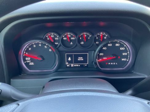 Used 2023 Chevrolet Silverado 1500 Custom AWD/4WD image 13