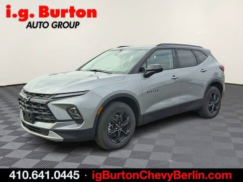 New 2026 Chevrolet Blazer LT w/ Convenience Package image 2