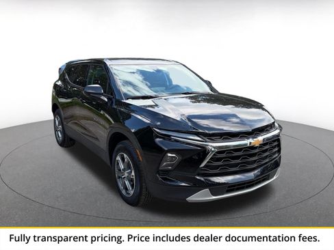 Used 2026 Chevrolet Blazer LT FWD image 1
