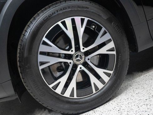 Certified 2024 Mercedes-Benz GLB 250 4MATIC image 9