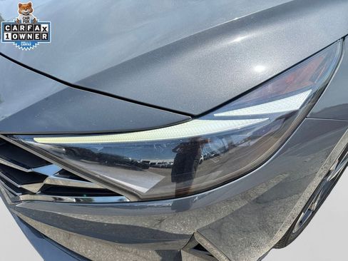 Used 2023 Hyundai Elantra Limited FWD image 24
