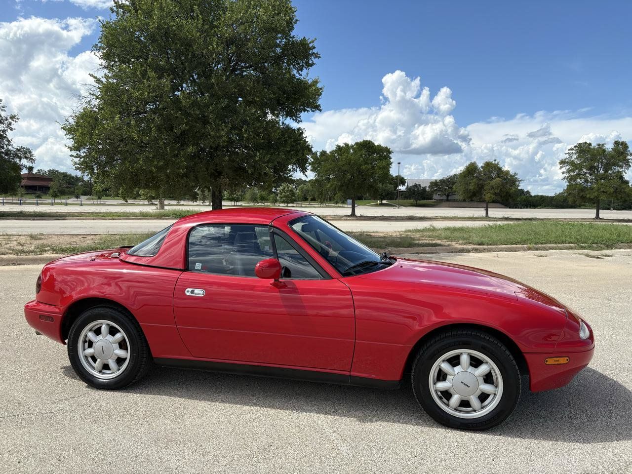 Used 1991 MAZDA MX-5 Miata RWD image 51