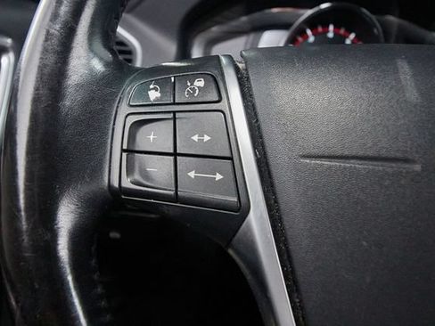 Used 2017 Volvo XC60 T6 Dynamic w/ Advanced Package AWD/4WD image 18